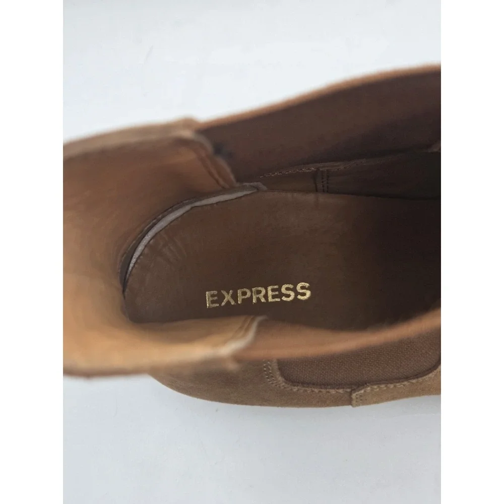Express Chelsea Boots Mens 10 Brown Suede Leather Slip On Ankle Boots EUC